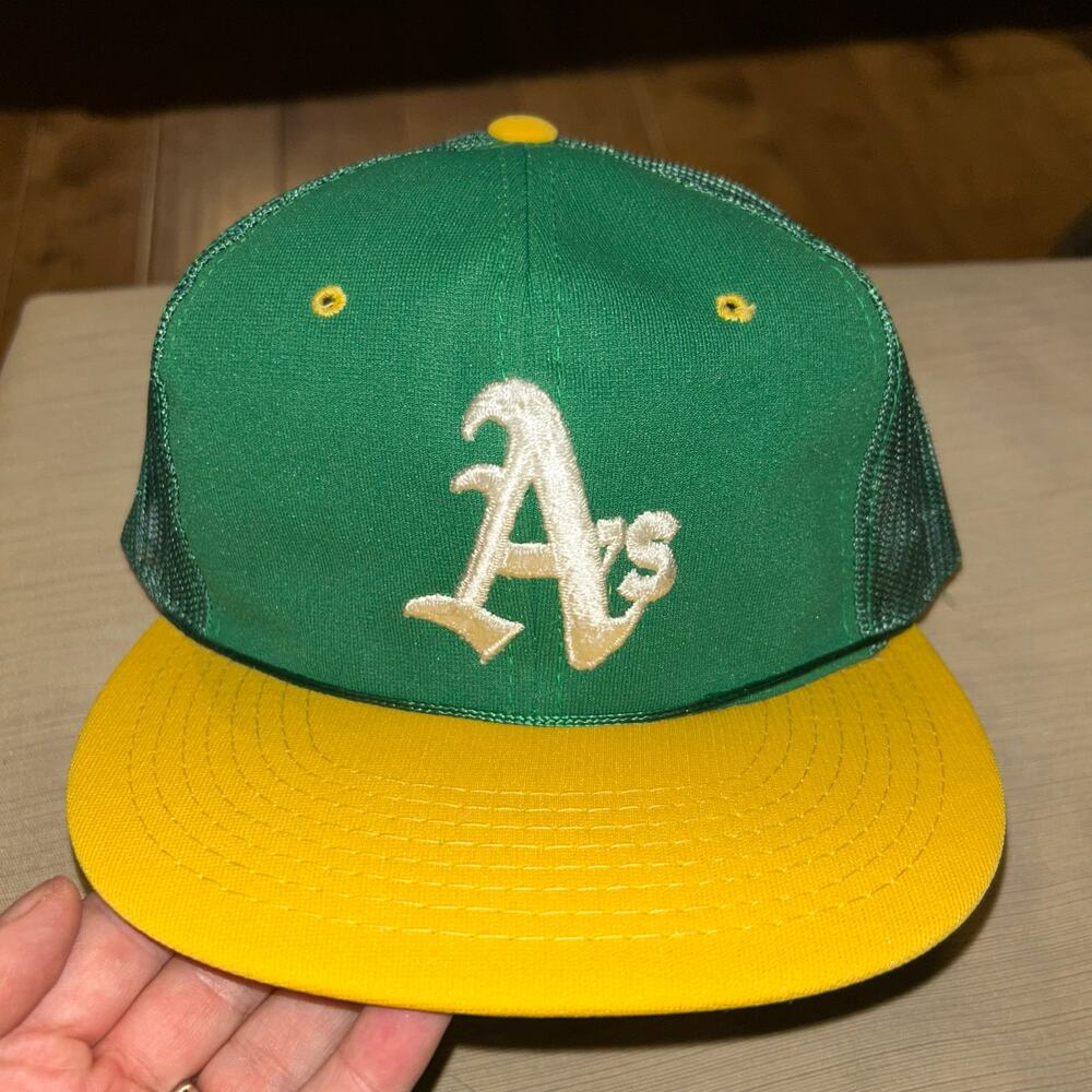 NOS Oakland Athletics A's Vintage Sports Specialties Mesh Snapback Hat 80s Rope